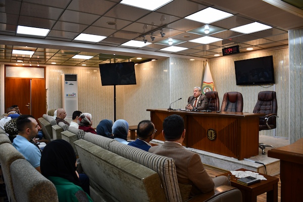 ندوة عميد المعهد المحترم (2)