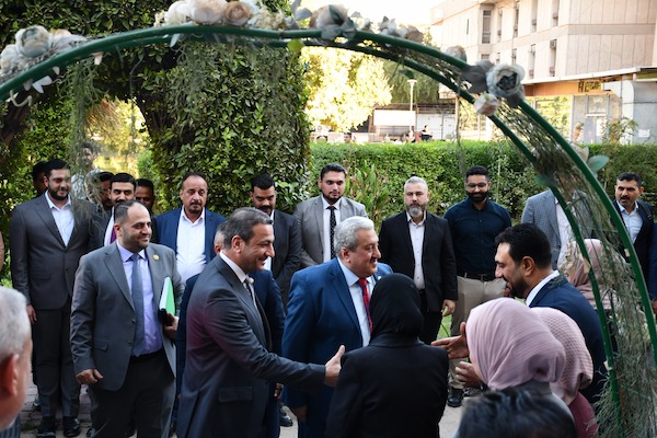 استقبال العميد لرئيس ديوان رقاية (7)